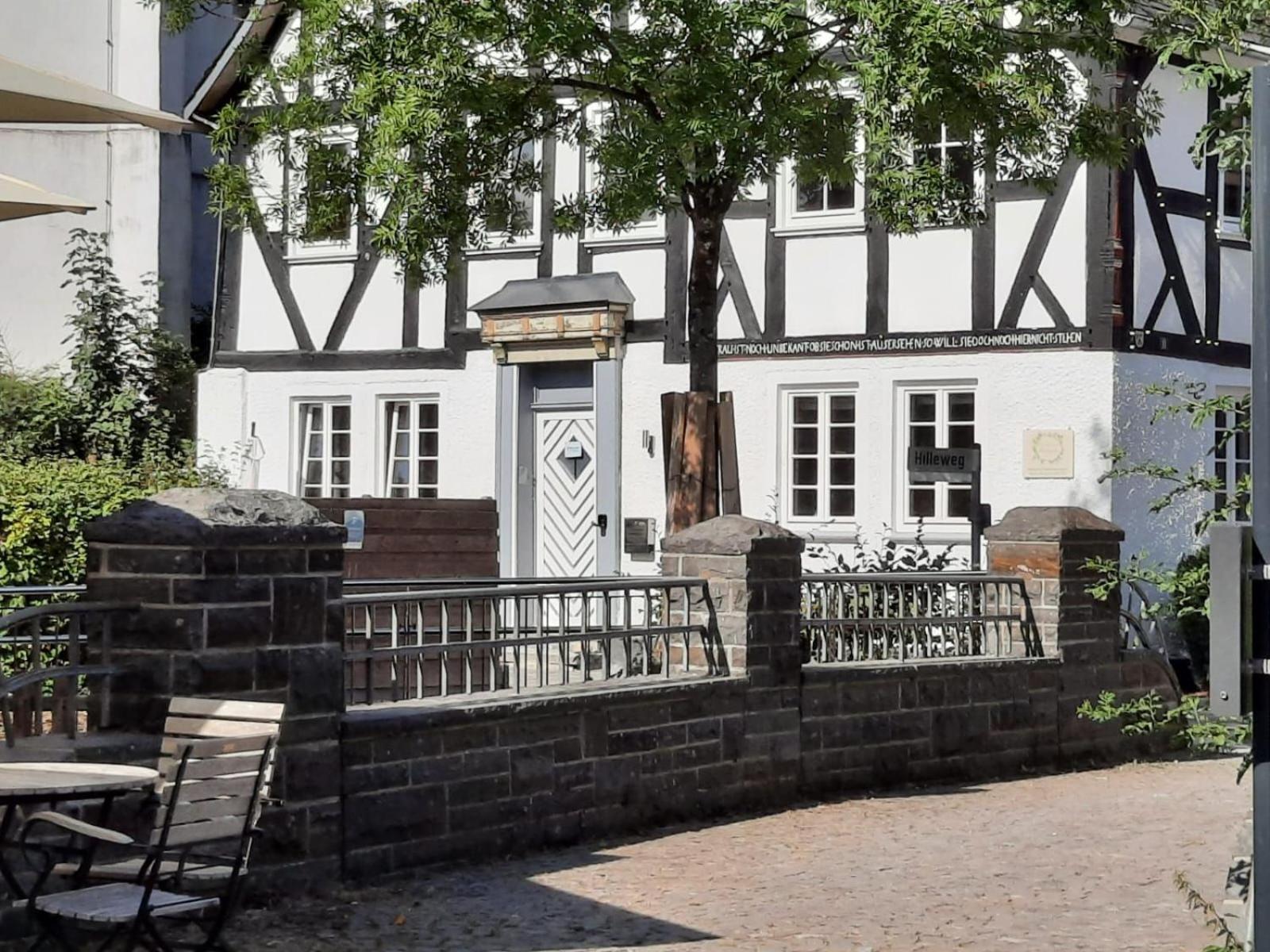 Ferienwohnung Am Kurpark Eslohe Exteriör bild